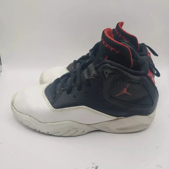 Nike Air Jordan B'Loyal Black/White/Red Sneakers - CK1426-016 - Size 13C - Picture 3 of 7